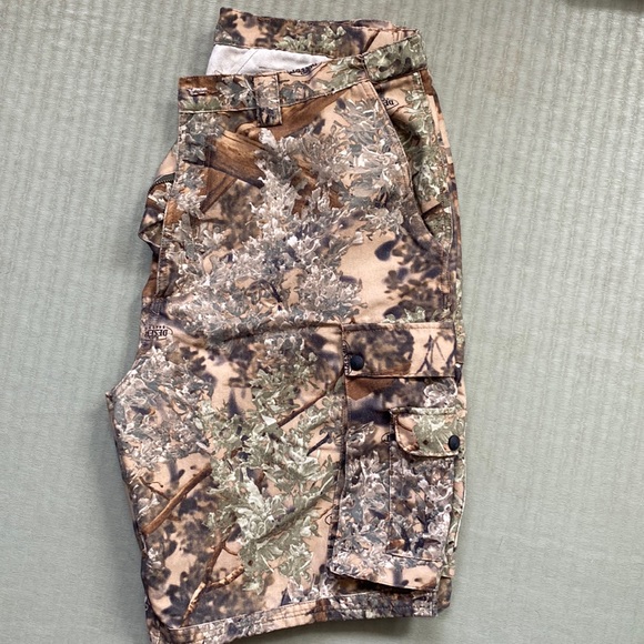 Kings outdoor world camp mens shorts - Picture 1 of 5